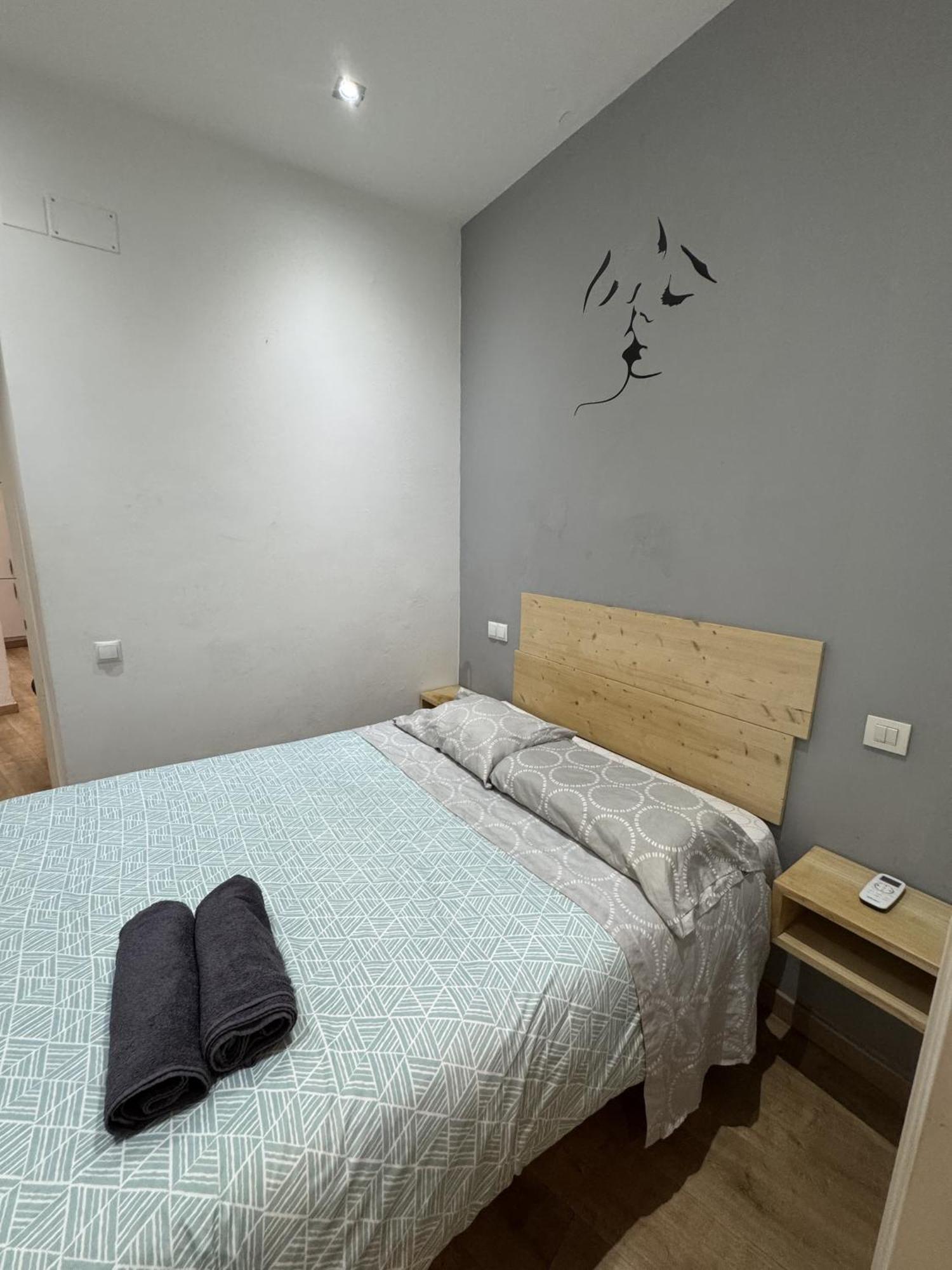Apartamento Con Patio En Madrid Centro Exterior photo