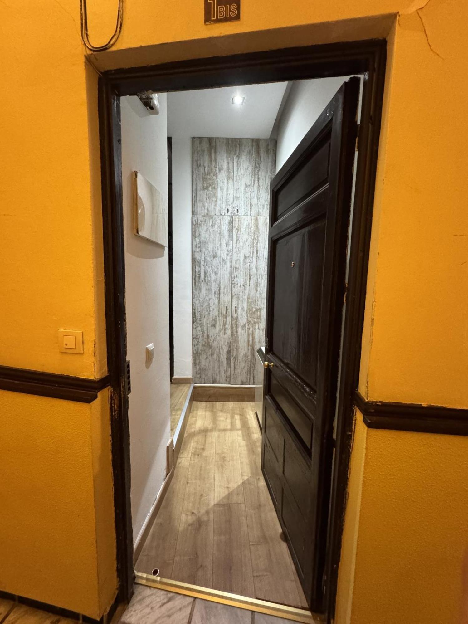 Apartamento Con Patio En Madrid Centro Exterior photo
